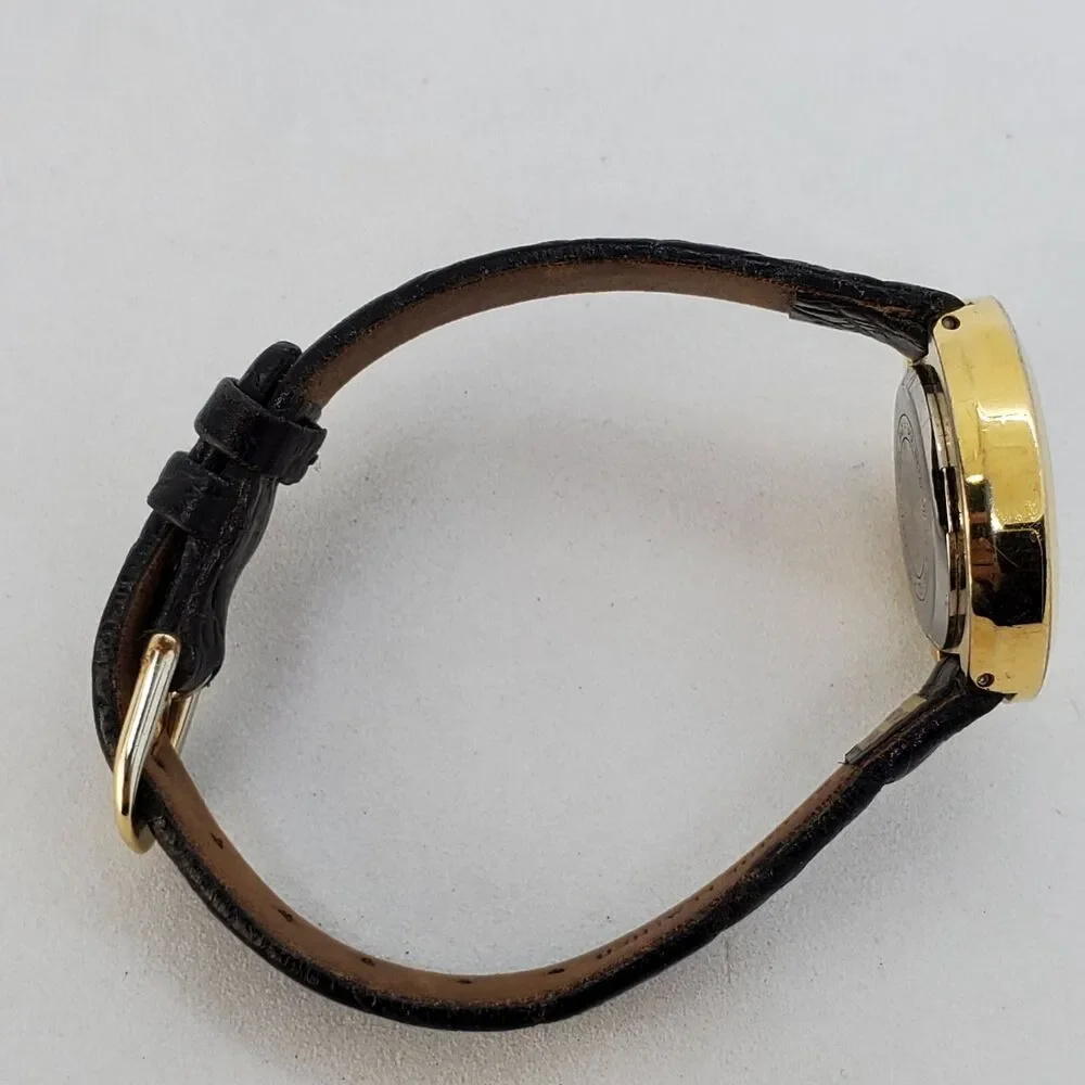 Carriage Timex 27MM Women's Watch White‎ Dial Black Leather Bands New Battery